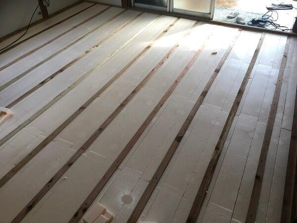 畳からフローリングへ