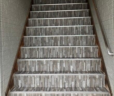 アパート階段シート張替