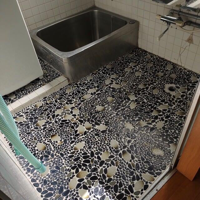 お風呂床シート施工前